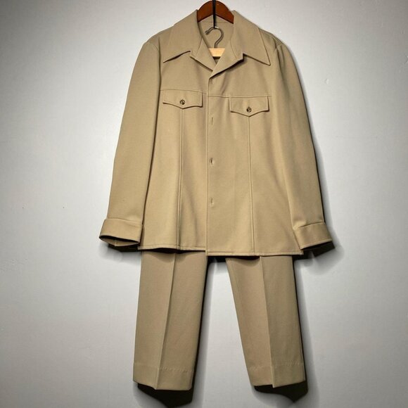 70’s vintage tan 2 piece suit about a size large